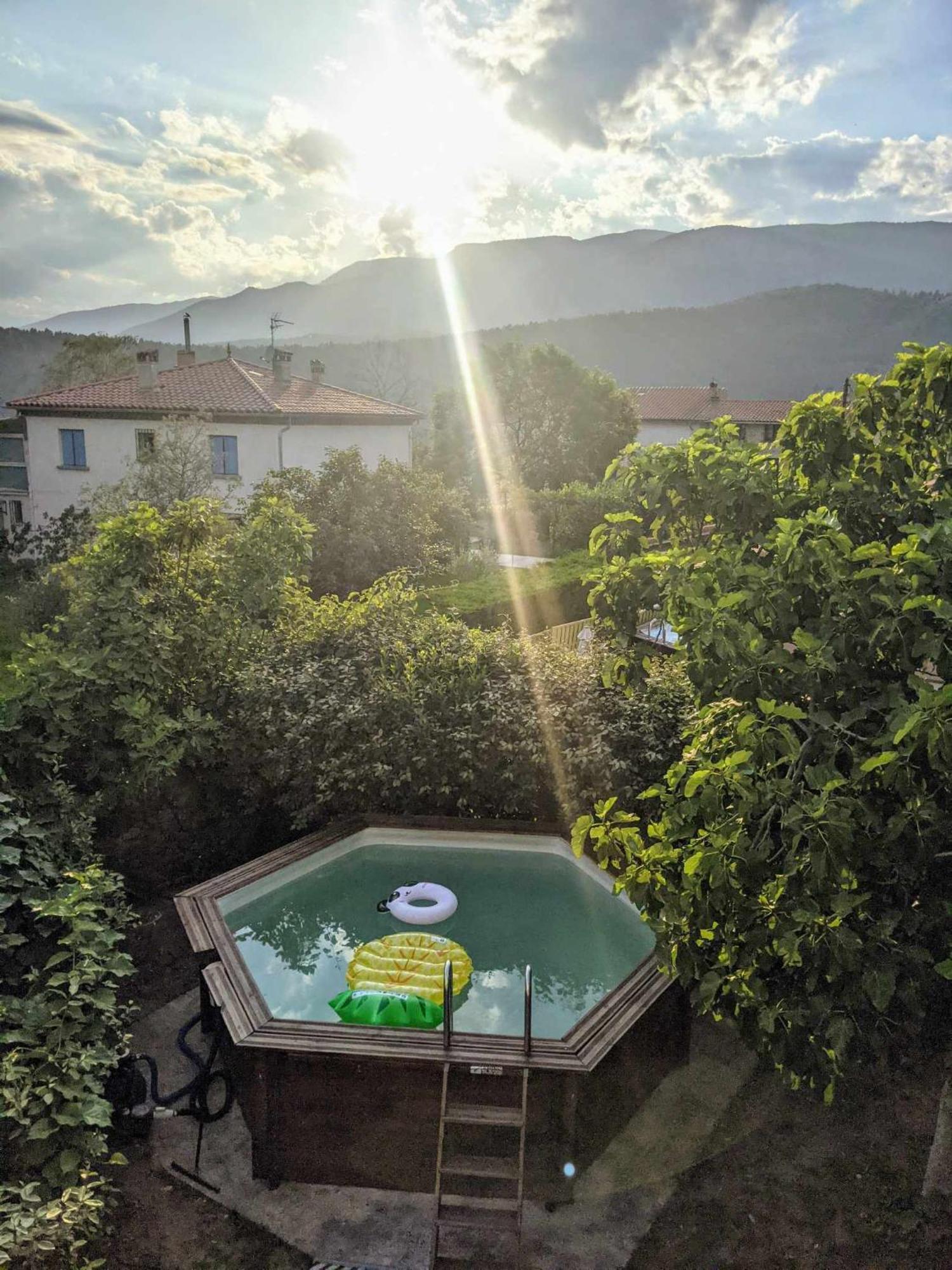 El Sola - Appartement Avec Acces Piscine Et Jardin Corneilla-de-Conflent Exterior photo